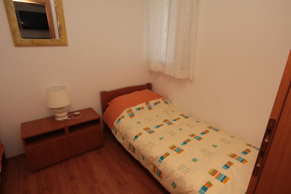Apartments Miroslav Povljana Kültér fotó